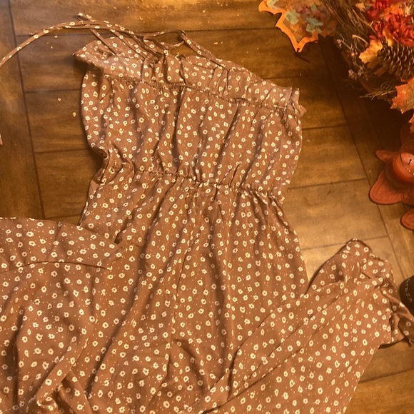 Jumpsuit  never warn smoke free home - Picture 4 of 4